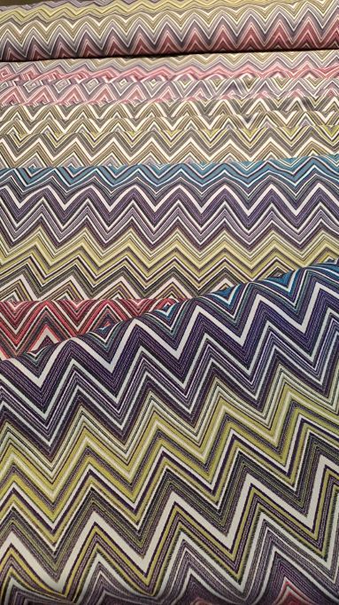 Zigzaglı Missoni Desen Döşemelik Kumaş