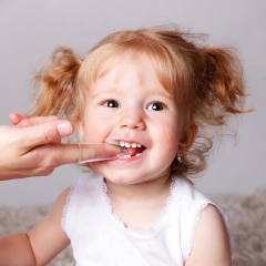 Novibaby Silikon Bebek Parmak Diş Fırçası - Finger Brush 0-3 Yaş - 2'li Paket