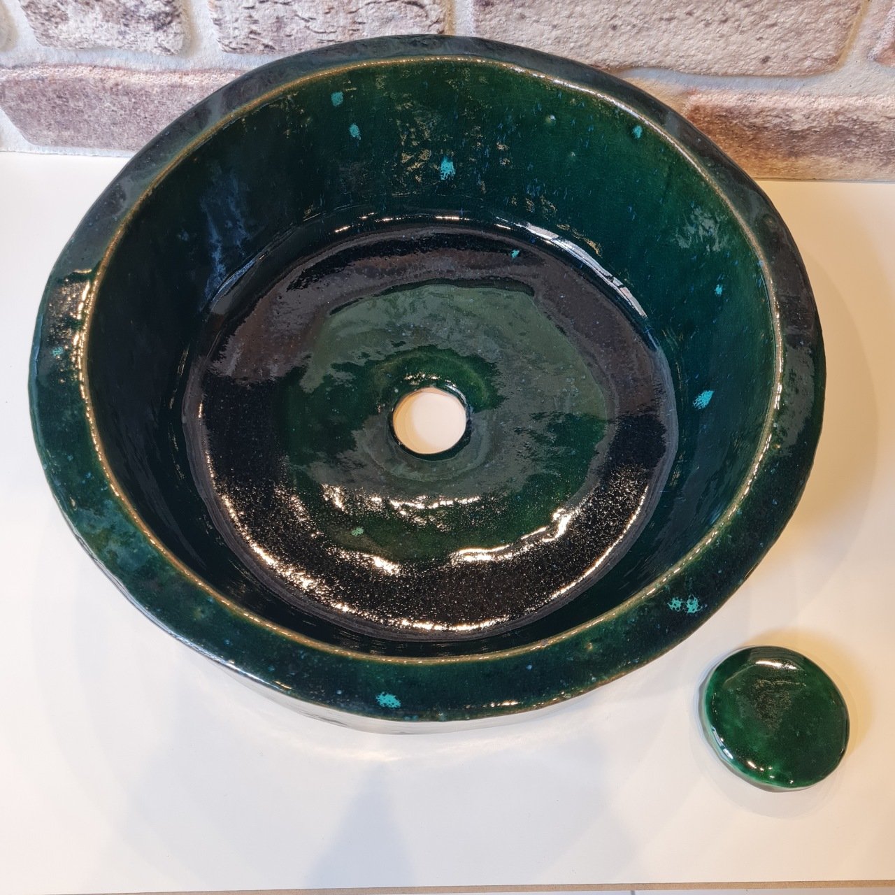 Yeşil turkuaz lavabo