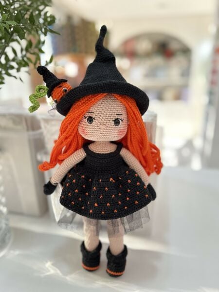 Elina Bebek Halloween Amigurumi