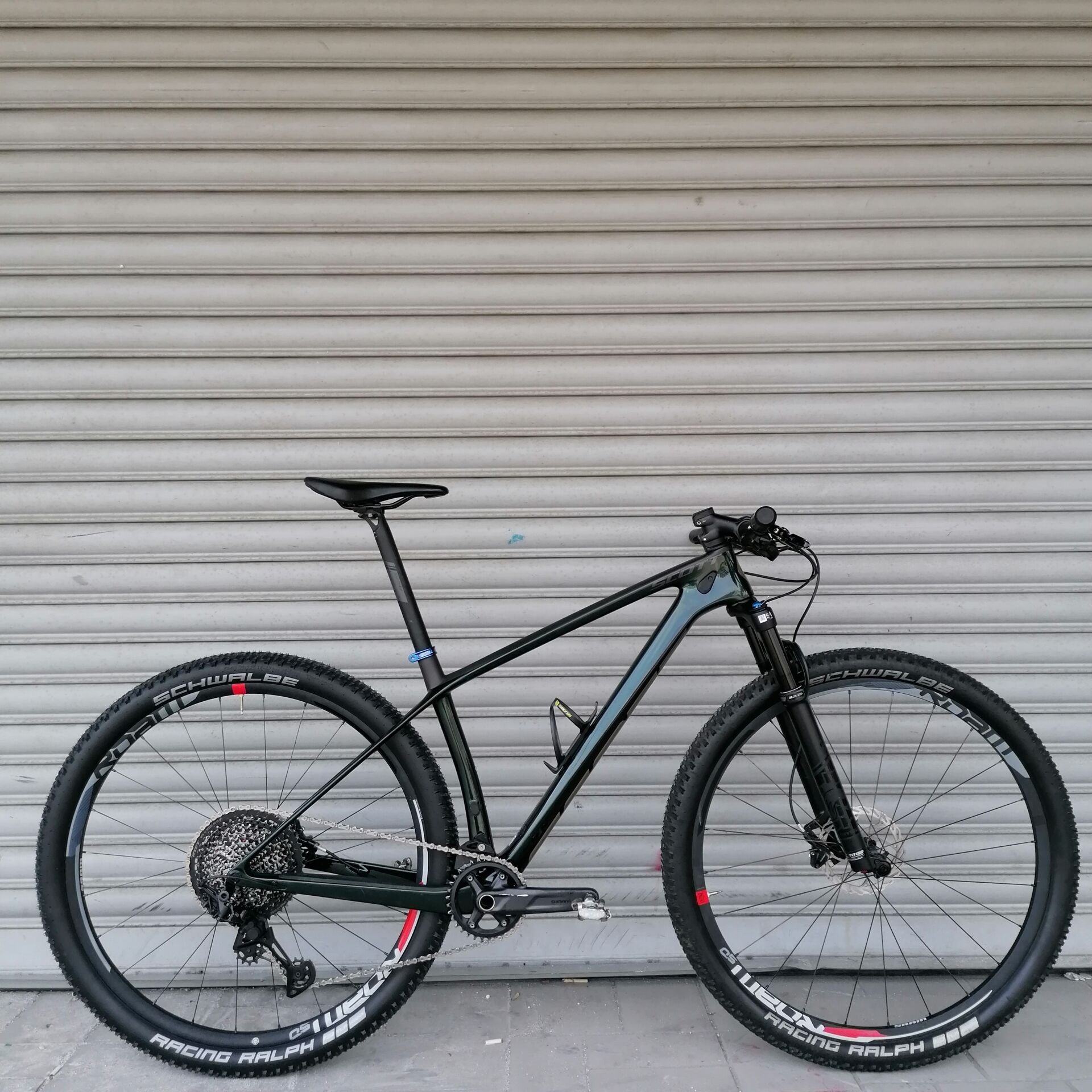 Scott Scale 930 Carbon Dağ Bisikleti
