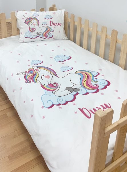 Kişiye Özel Montessori Mikro Saten Nevresim Seti Unicorn