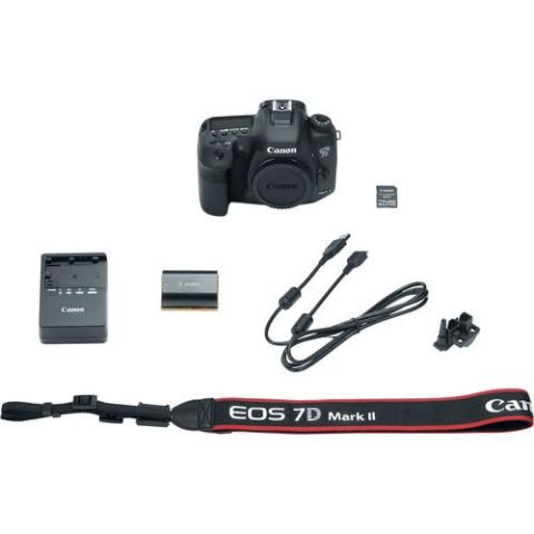 Canon EOS 7D Mark II Body Fotoğraf Makinesi + W-E1