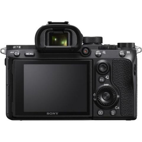 Sony A7 Mark III 28-70mm 4K Aynasız Fotoğraf Makinesi