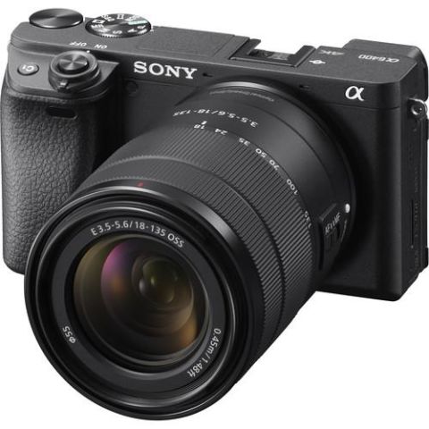 Sony A6400 18-135mm 4K Aynasız Fotoğraf Makinesi
