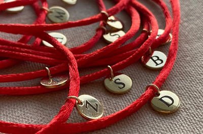 Sade ve Şık Bir Tarza Sahip Minimal Kolye Modelleri Hangileri