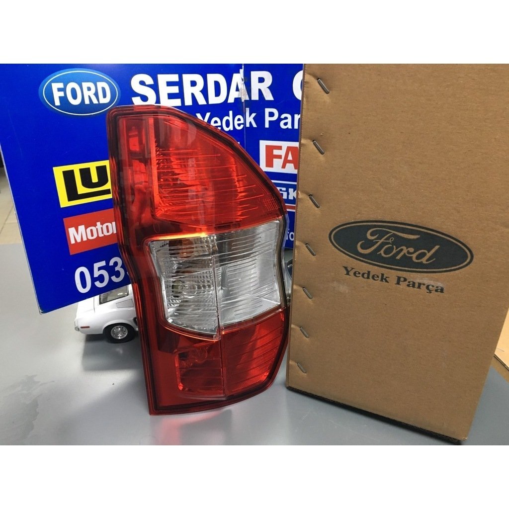 Ford Courier Arka Stop Lambası Sol 2014-2023 Yıllar Arası  ORJİNAL OTOSAN