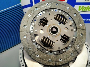 Ford Mondeo Debriyaj Seti Takım 2.0 Motor 1996-2000 Yıllar Arası SACHS