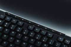 LOGITECH K270 TAM BOYUTLU KABLOSUZ TÜRKÇE KLAVYE-SİYAH 920-003761