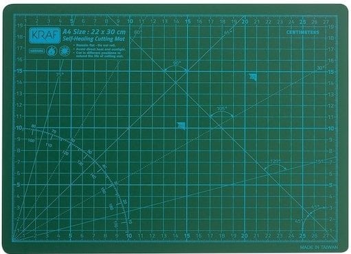 Kraf Kesim Tablası A4 22x30 Cm 3004G