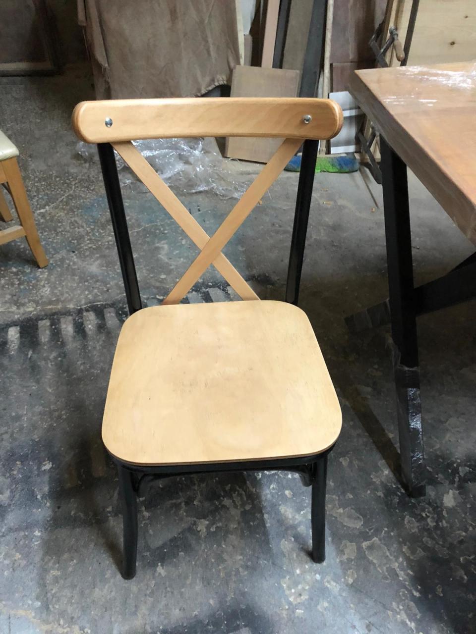 Kayın Rengi Ergonomik Tonet Sandalye