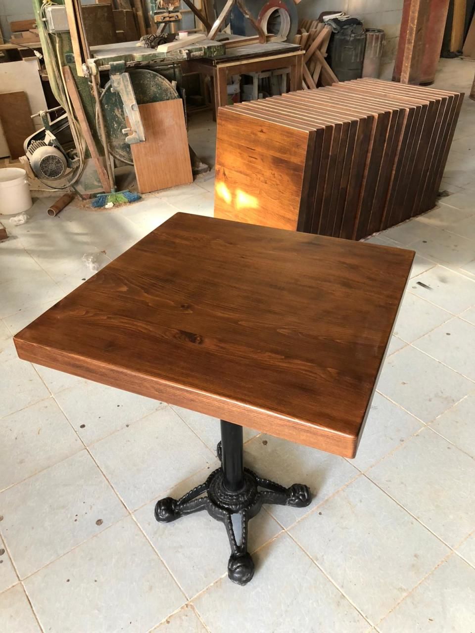 Kütük Cafe Masa 70x70 Ölçüsünde