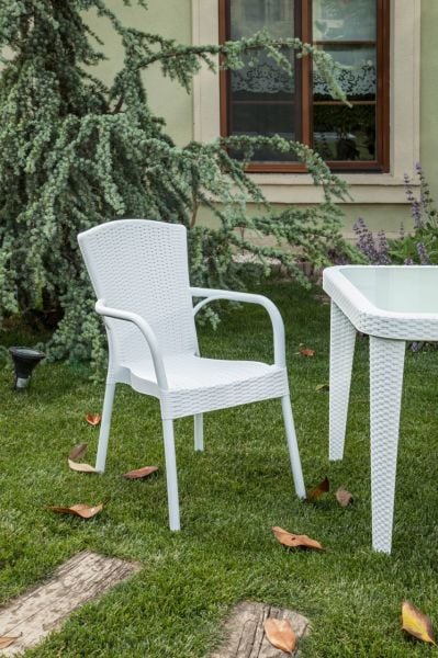 Beyaz Bahçe Masa Sandalye Takımı 4 Kişilik