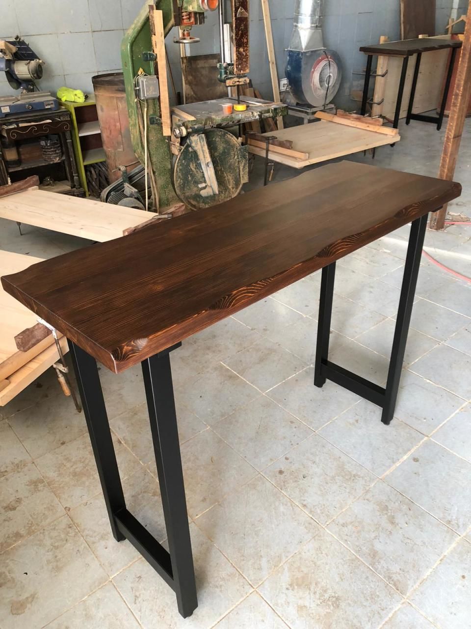 Ceviz Rengi Kütük Bar Masa Modelleri Ölçüsü 40x140