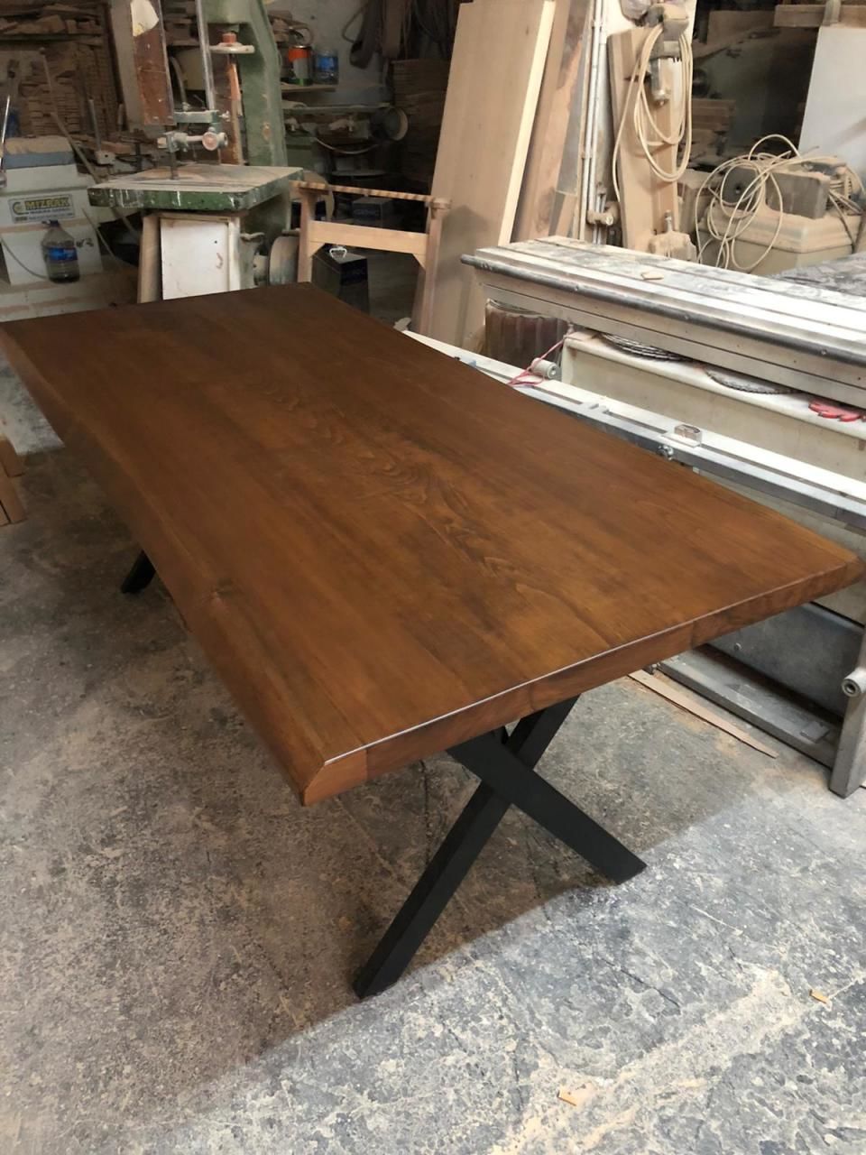 Doğal Kenar Kayın Ağacı Ceviz Rengi Kütük Masa Ölçüleri 200x90.cm