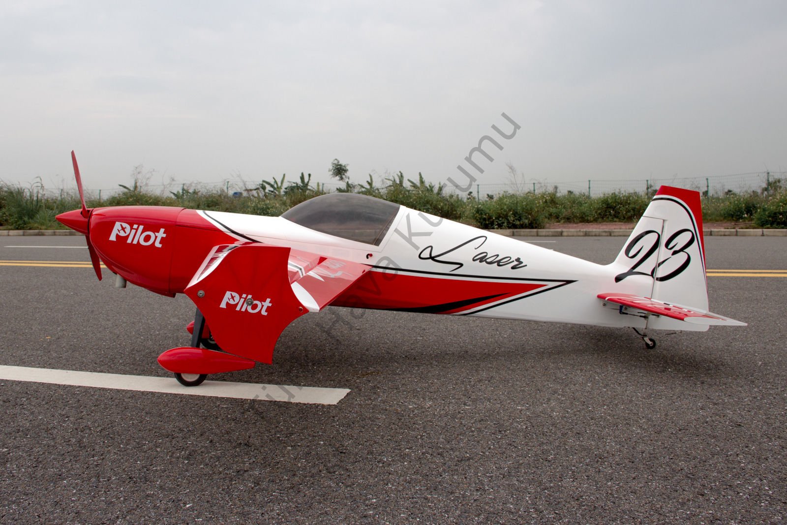 PİLOT RC LAZER-88'' V3 2.25M KIRMIZI-BEYAZ