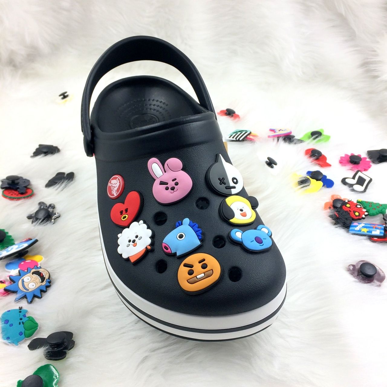 BTS Crocs Terlik Süsü 8'li Set