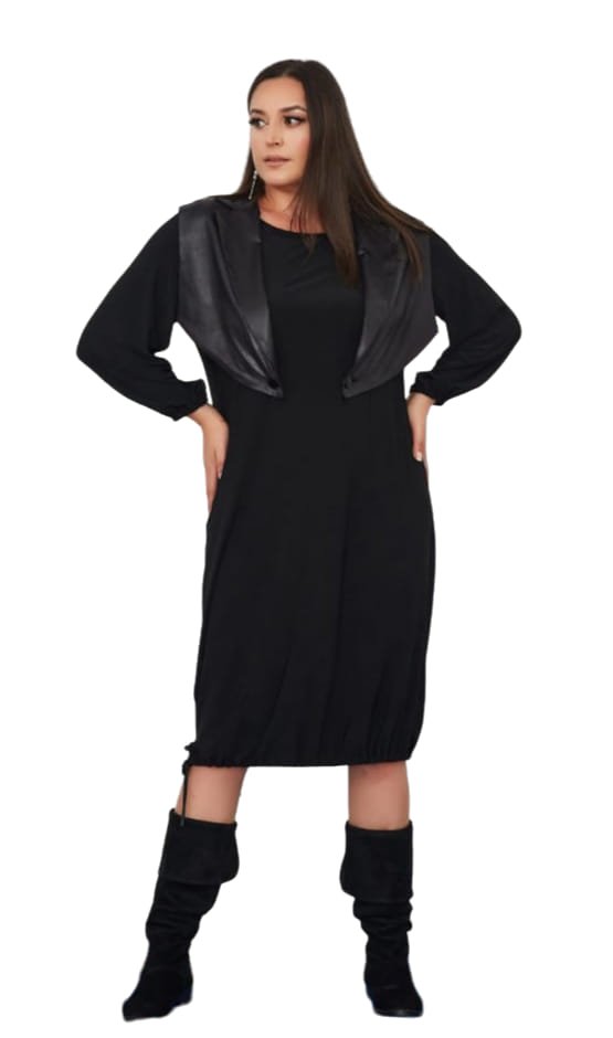 Büyük Beden Siyah Uzun  Üstünde Küçük Deri Görünümlü Ceketi Olan Elbise