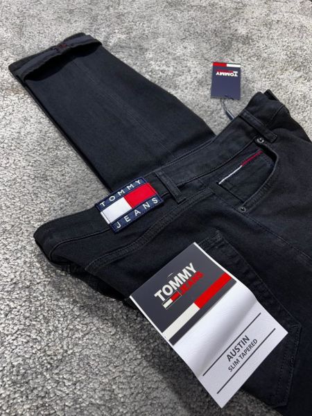 Tommy Hilfiger ERKEK AUSTIN SLIM TPRD JEAN PANTOLON