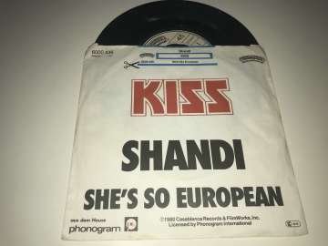 Kiss – Shandi