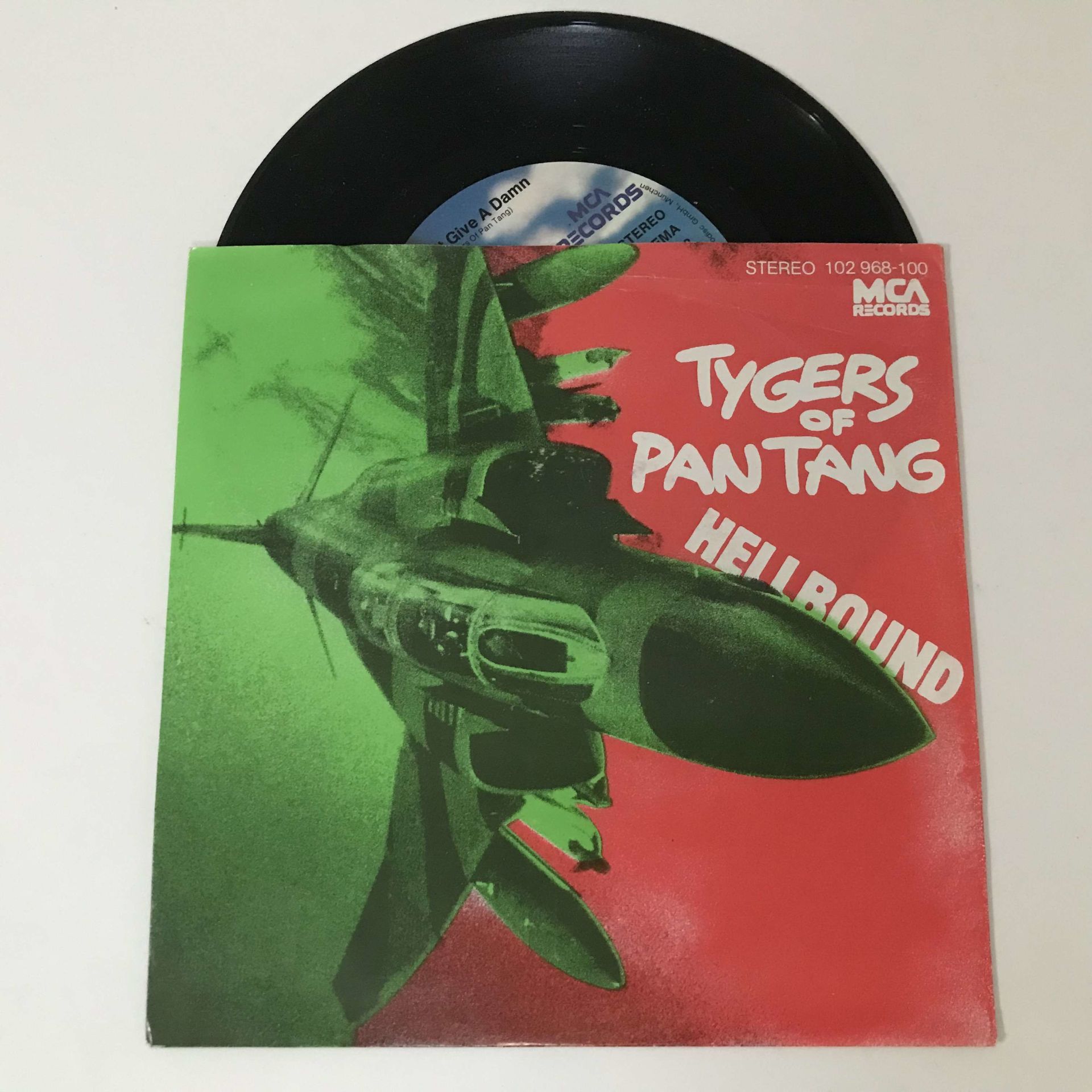 Tygers Of Pan Tang – Hellbound