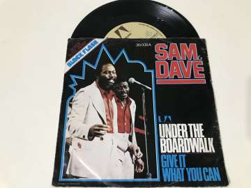 Sam And Dave – Under The Boardwalk
