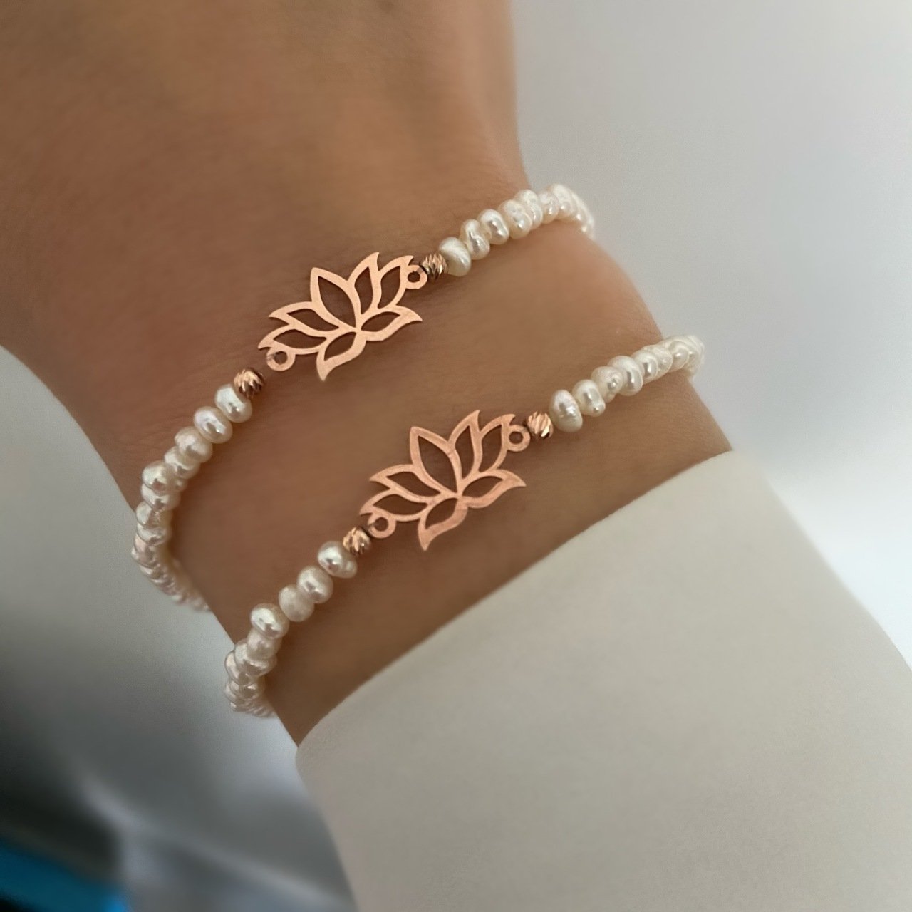 Pearly Lotus