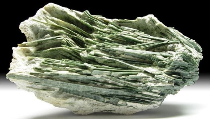 Aktinolit Minerali Özellikleri