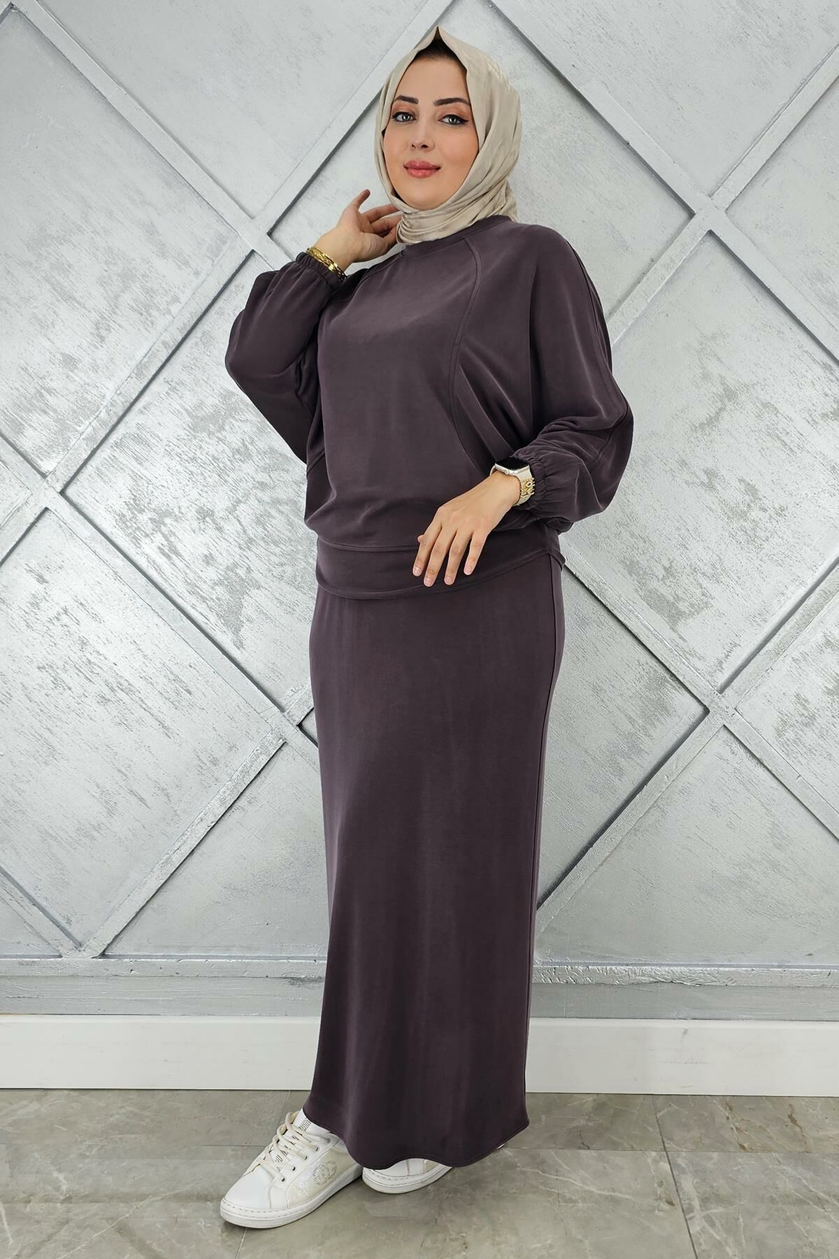 KADIN YARASA KOL TESETTÜR TAKIM KAHVERENGİ - 4 BEDEN