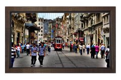 Kırmızı Tramvay ve Taksim Tablosu