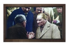 Atatürk Köylüyü Dinlerken Tablosu