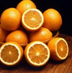 Tüplü Yarı Bodur İri Meyveli Bol Sulu Naveline Portakal Fidanı