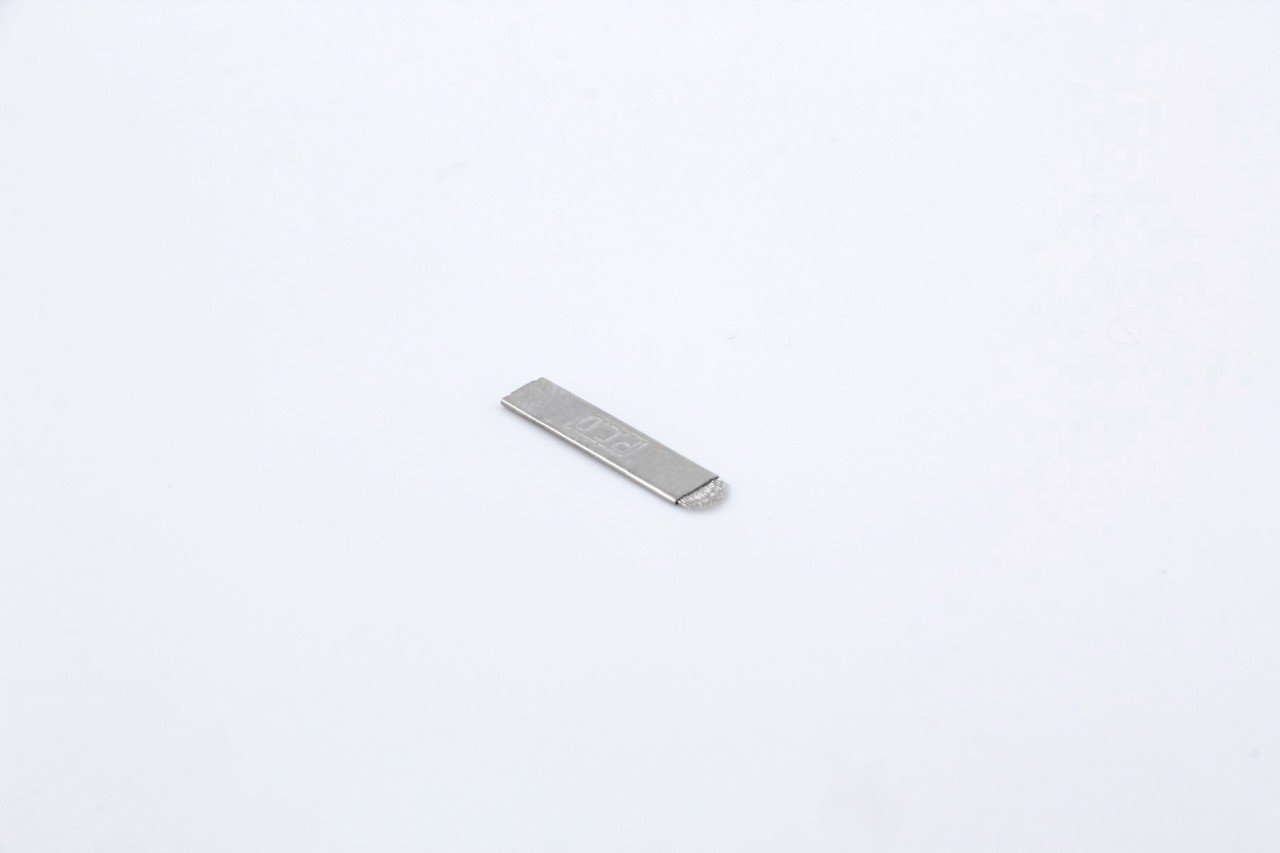 18'li PCD Silver U Tipi Microblading İğnesi Blade