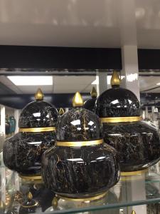 Basık Küp 3'Lü Dekoratif Küp Seti - Siyah Altın Mermer Desenli