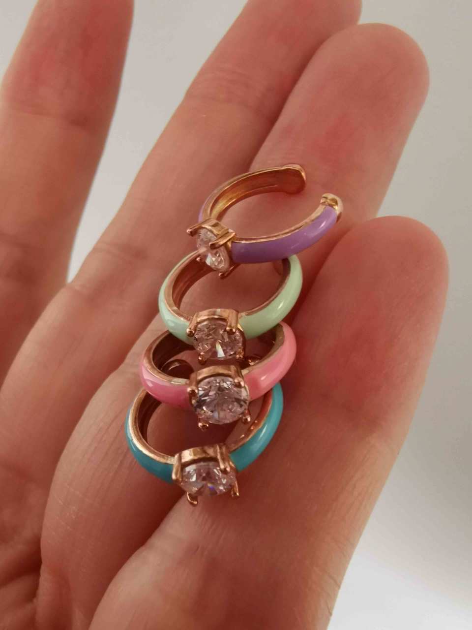 Mineli Tektaş Earcuff Kıkırdak Küpe