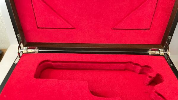 Salvatore Walnut Pistol Bag Fits Colt 1911 – Genuine Wood Gun Case for Secure Storage