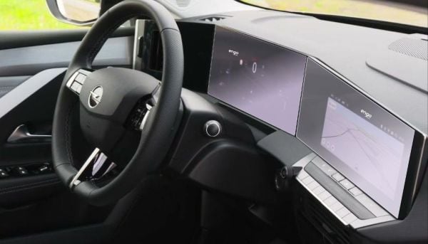 Opel Astra Elegance & GS Ekran Koruyucu Multimedya Gösterge