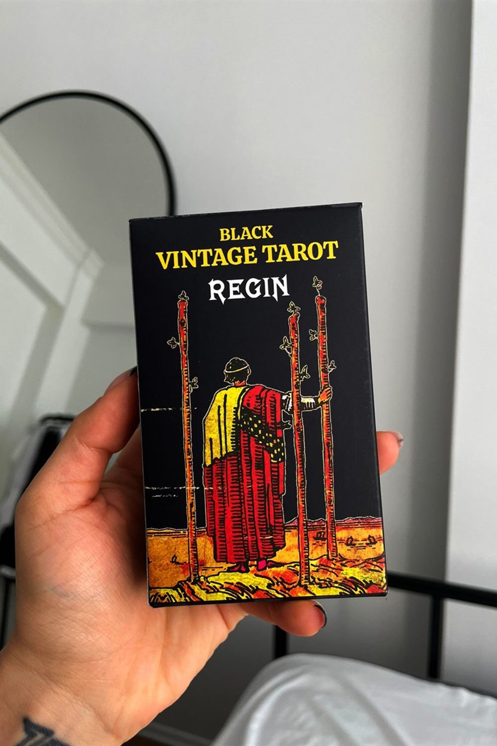 Regin Black Vintage Tarot Destesi