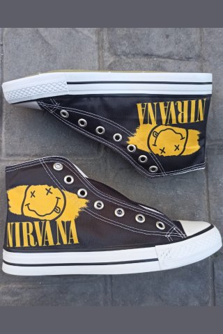 Nirvana Logo Uzun Kanvas Ayakkabı