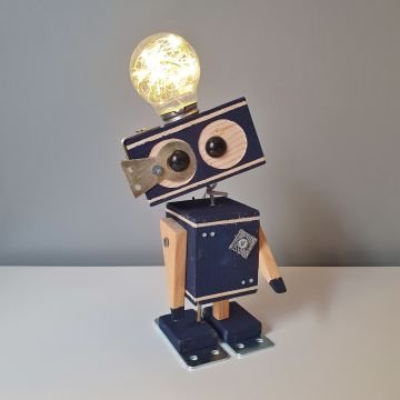 SC-ROBOT O4, LED IŞIKLI AHŞAP ROBOT