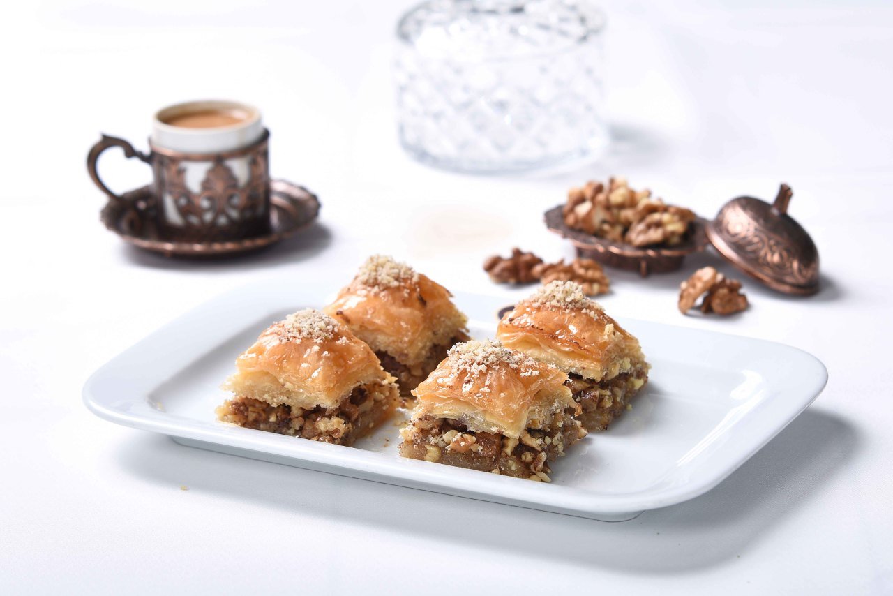 Cevizli Kare Baklava