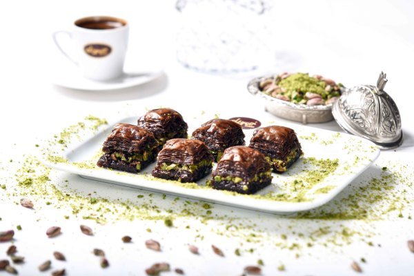 Çikolatalı Fıstıklı Baklava