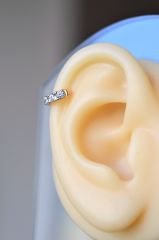 Taşlı Halka Piercing Tragus Helix Kıkırdak Küpesi