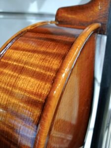 HDVA51 Solıd Flame Maple Viola