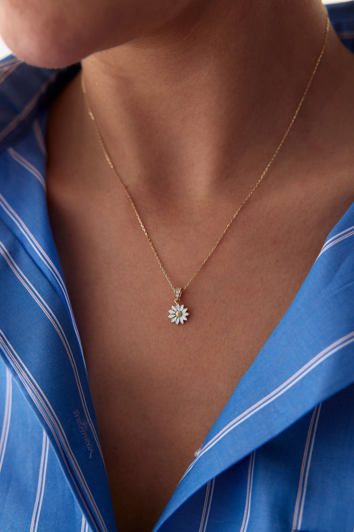 Daisy Necklace