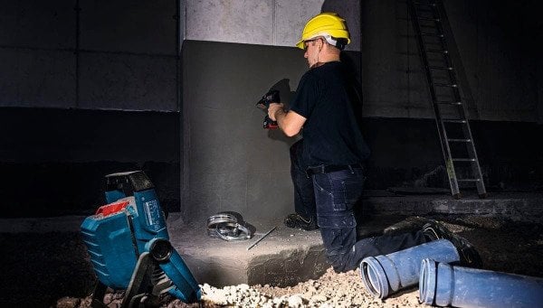 Bosch Akülü El Feneri Projektör GLI 18V-1900 (Aküsüz) - 0601446400