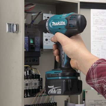 Makita Akülü Vidalama Matkabı DDF343SYE (2 x 1,5 Ah Akü)