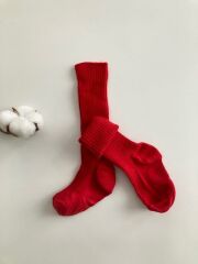 Kırmızı Fitilli Diz Altı Çorap