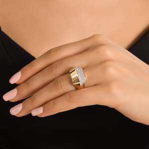 TSY 876 gold ring is 7.40g