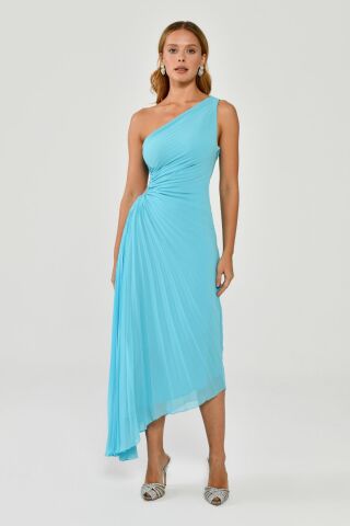 One Shoulder Waist Pleat and Decollete Asymmetric Cut Chiffon Midi Dress